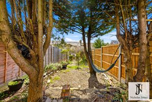 Photo 11- click for photo gallery